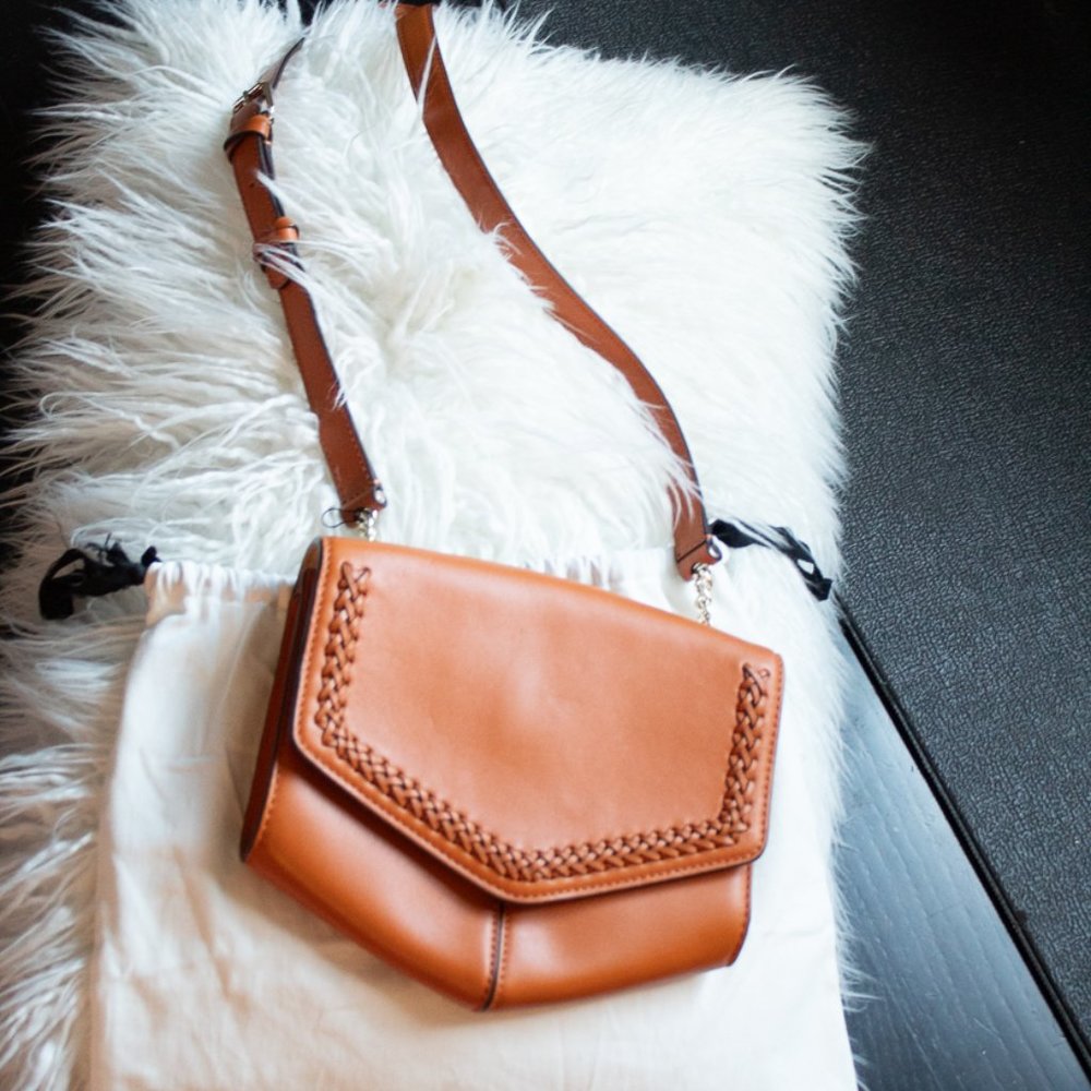 Sandro Lou MM Curcuma Cognac Braided Shoulder Bag